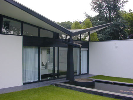 J17 bungalow laren | architektenburo groenesteijn architects restauratie uitbreiding bungalow jaren zestig architect Gé van der Pol, laren, restauratie restoration | architektenburo groenesteijn architects