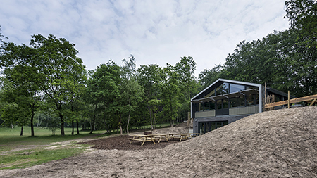 nieuwbouw houten recreatiepaviljoen bink lage vuursche | architektenburo groenesteijn architects